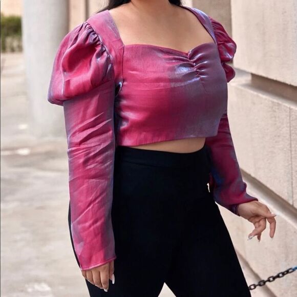 Iridescent Fuschia Balloon Sleeve Blouse - Picture 2 of 5